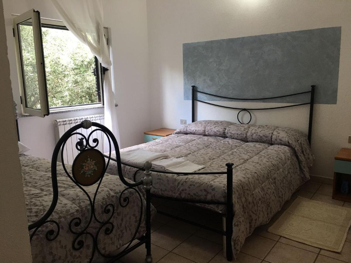 Azienda Agrituristica S'Argalasi - B&B - Affittacamere Loc S'Argalasi Austis מראה חיצוני תמונה